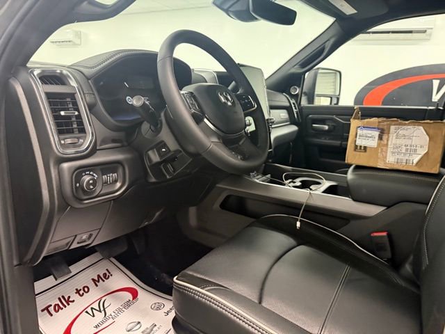 New 2026 RAM 2500 Laramie AWD/4WD image 11