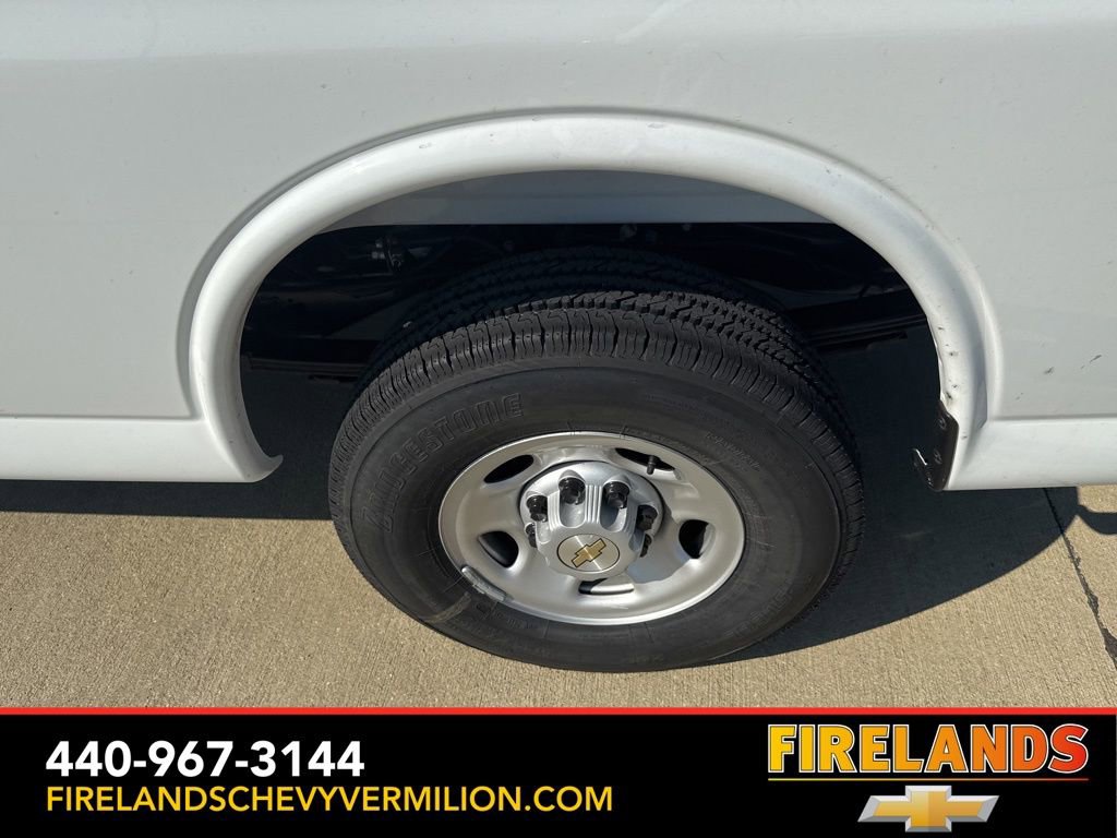 New 2025 Chevrolet Express 2500 w/ Driver Convenience Package image 38