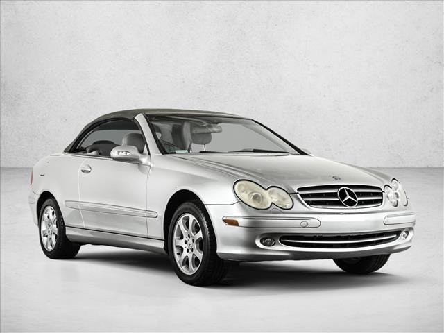 Used 2004 Mercedes-Benz CLK 320 Cabriolet image 3