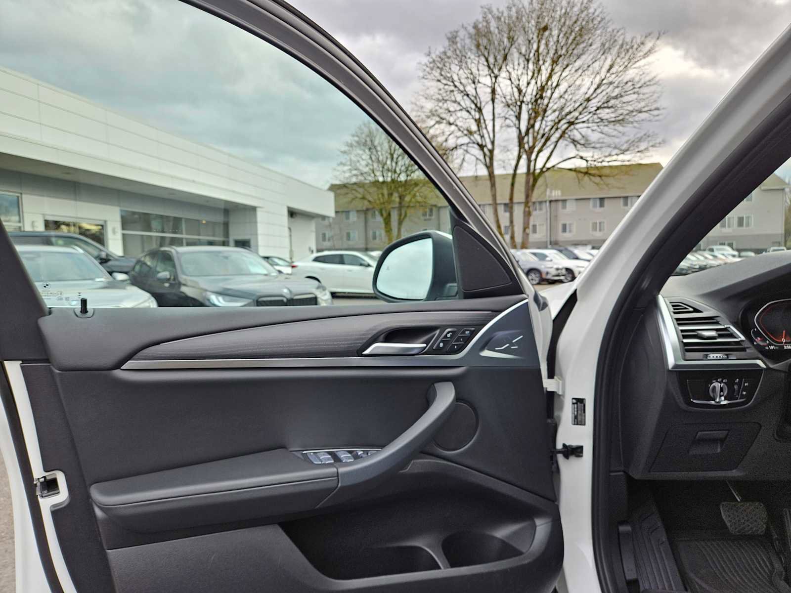 Used 2023 BMW X3 xDrive30i w/ Premium Package image 23