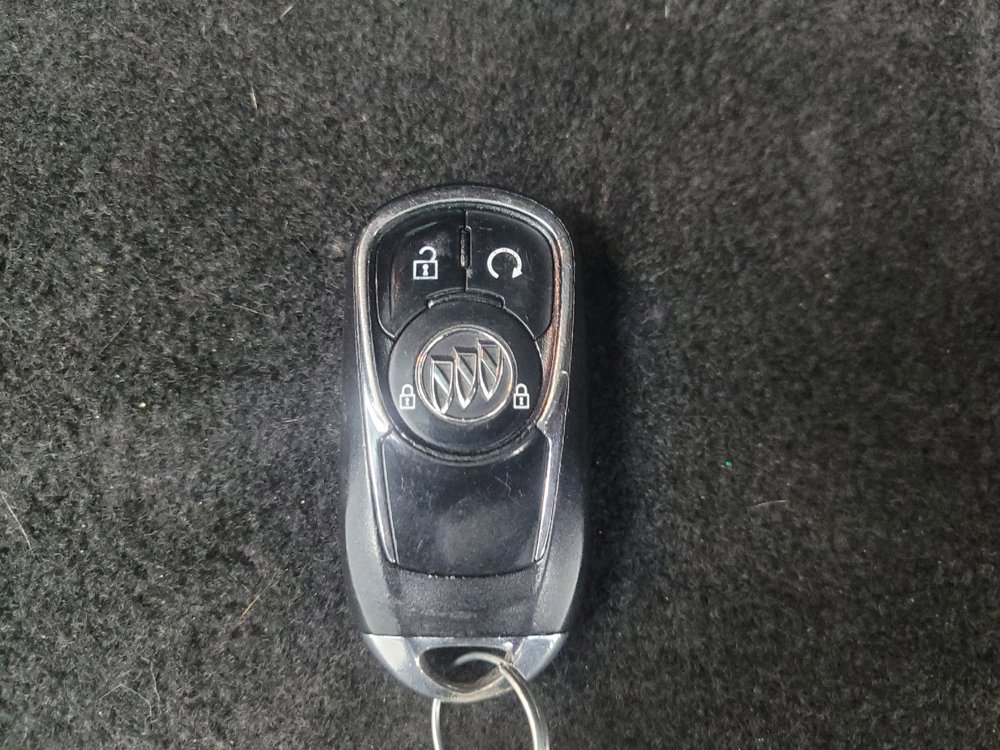 Used 2020 Buick Encore Preferred w/ Safety Package FWD image 32