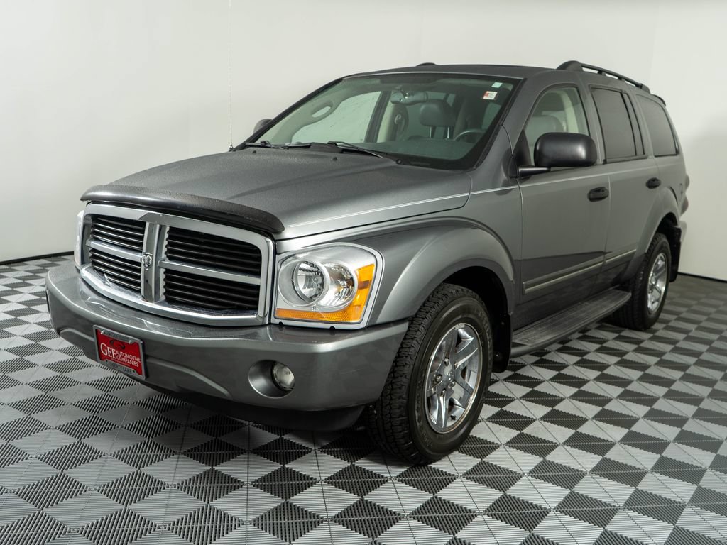 Used 2005 Dodge Durango Limited w/ Trailer Tow Group RWD image 3