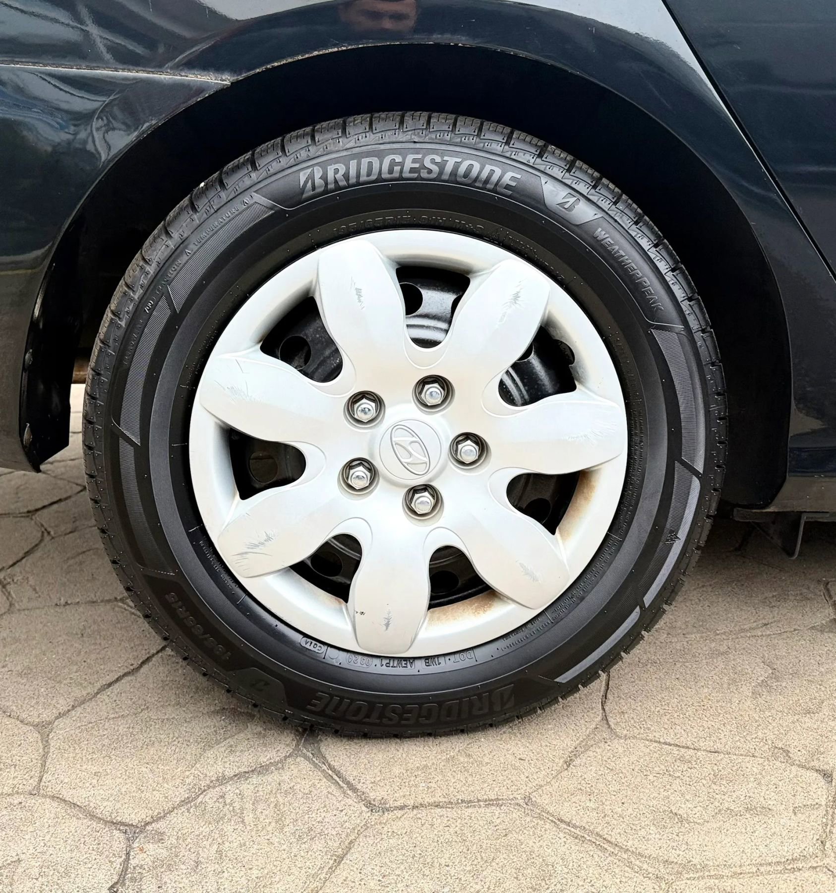 Used 2008 Hyundai Elantra GLS FWD image 42