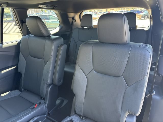 New 2026 Lexus TX 500h AWD image 24