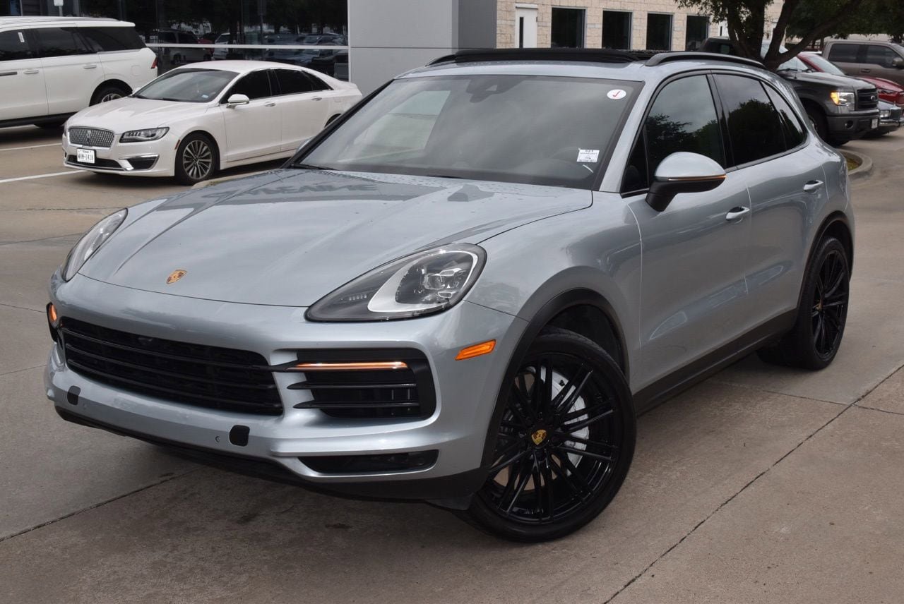 Used 2022 Porsche Cayenne AWD/4WD image 40