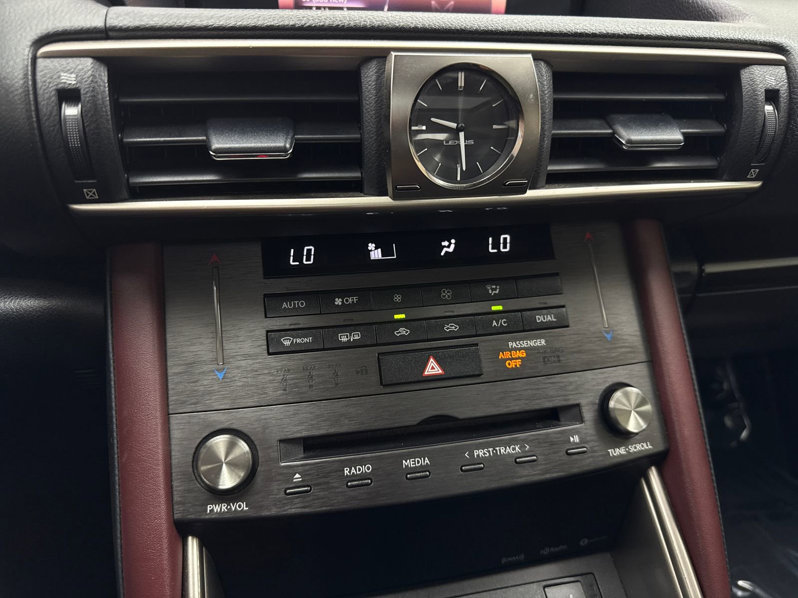 Used 2019 Lexus IS 300 w/ Premium Package RWD image 27