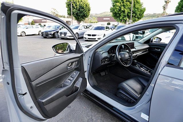 Used 2024 Honda Accord EX-L image 36