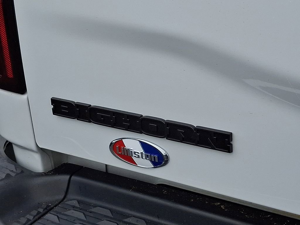 Used 2022 RAM 2500 Big Horn w/ Level C Equiment Group AWD/4WD image 31