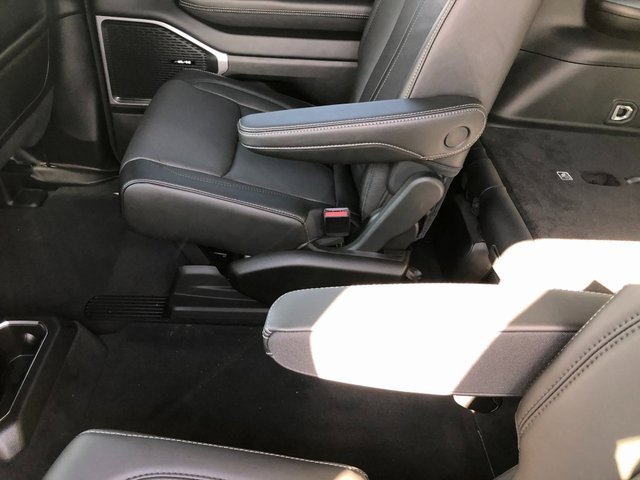 New 2025 Jeep Wagoneer Series II w/ Convenience Group I image 13