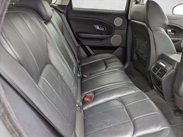 Used 2017 Land Rover Range Rover Evoque SE image 29