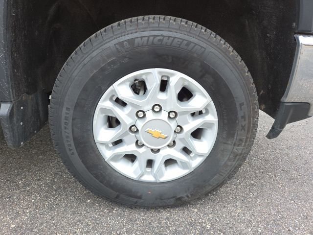 Used 2021 Chevrolet Silverado 2500 LT w/ Convenience Package image 78