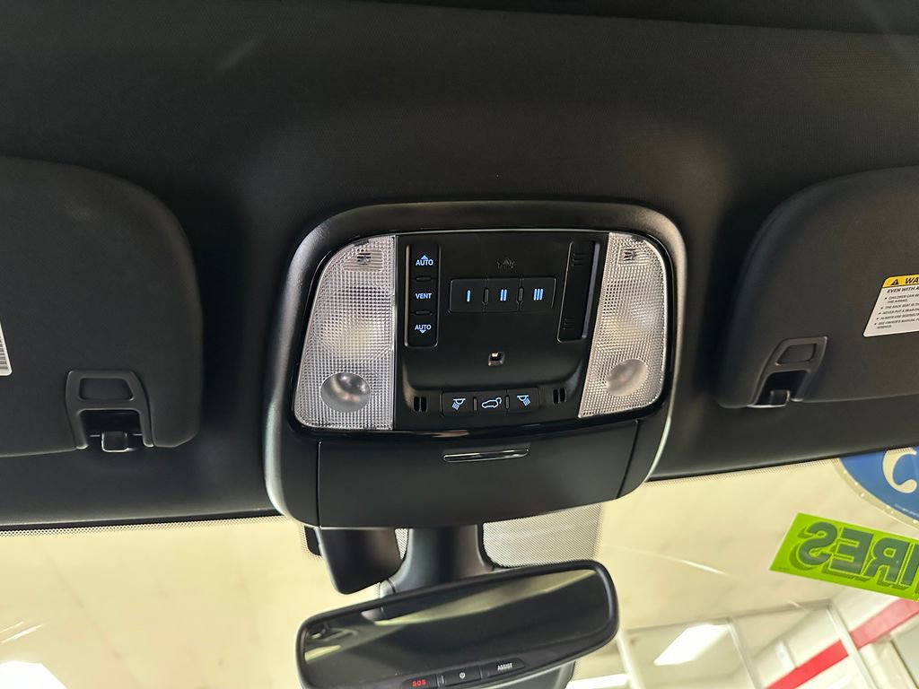 Certified 2023 Dodge Durango R/T image 35