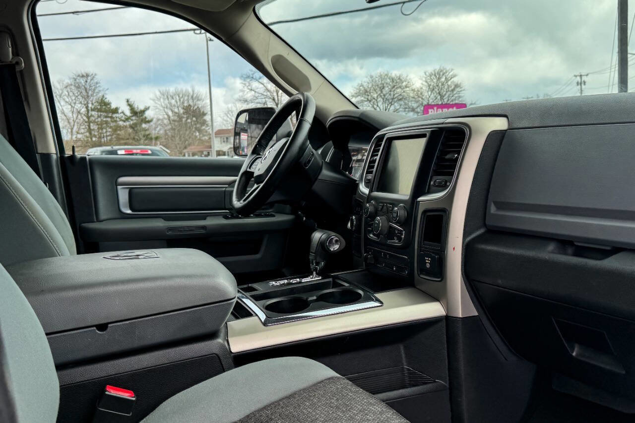 Used 2013 RAM 1500 Big Horn image 14