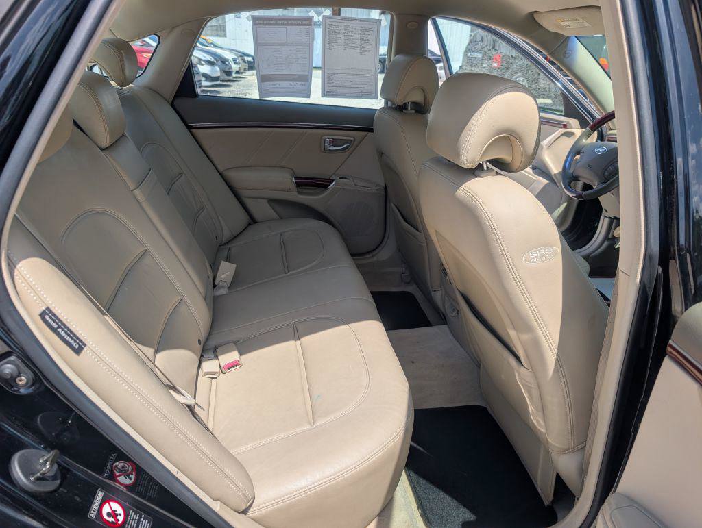Used 2006 Hyundai Azera Limited FWD image 12