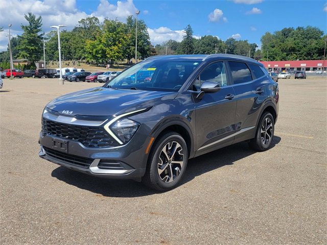 Used 2023 Kia Sportage EX image 9