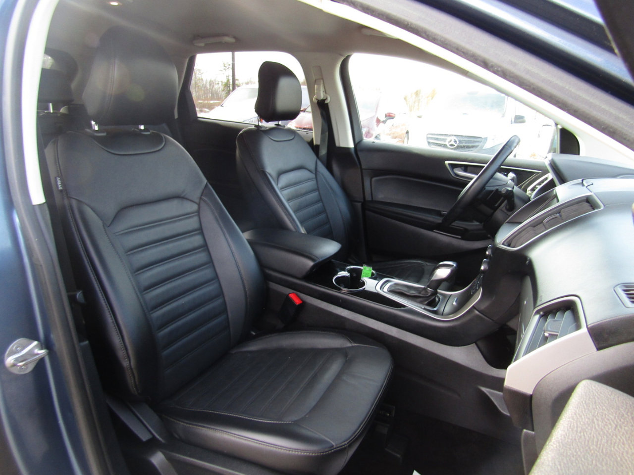 Used 2018 Ford Edge SEL w/ Equipment Group 201A image 29