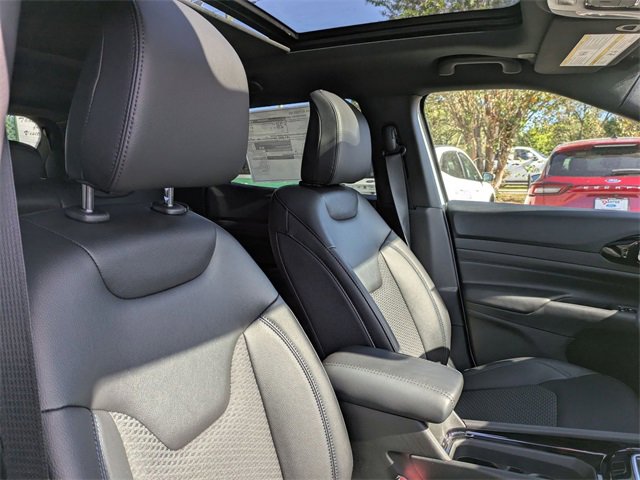 New 2026 Jeep Compass Latitude w/ Quick Order Package 29K image 35