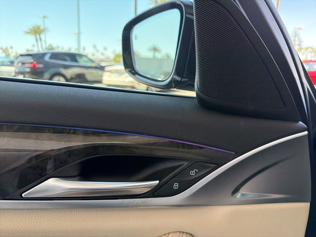 Used 2019 BMW 540i w/ Convenience Package RWD image 5