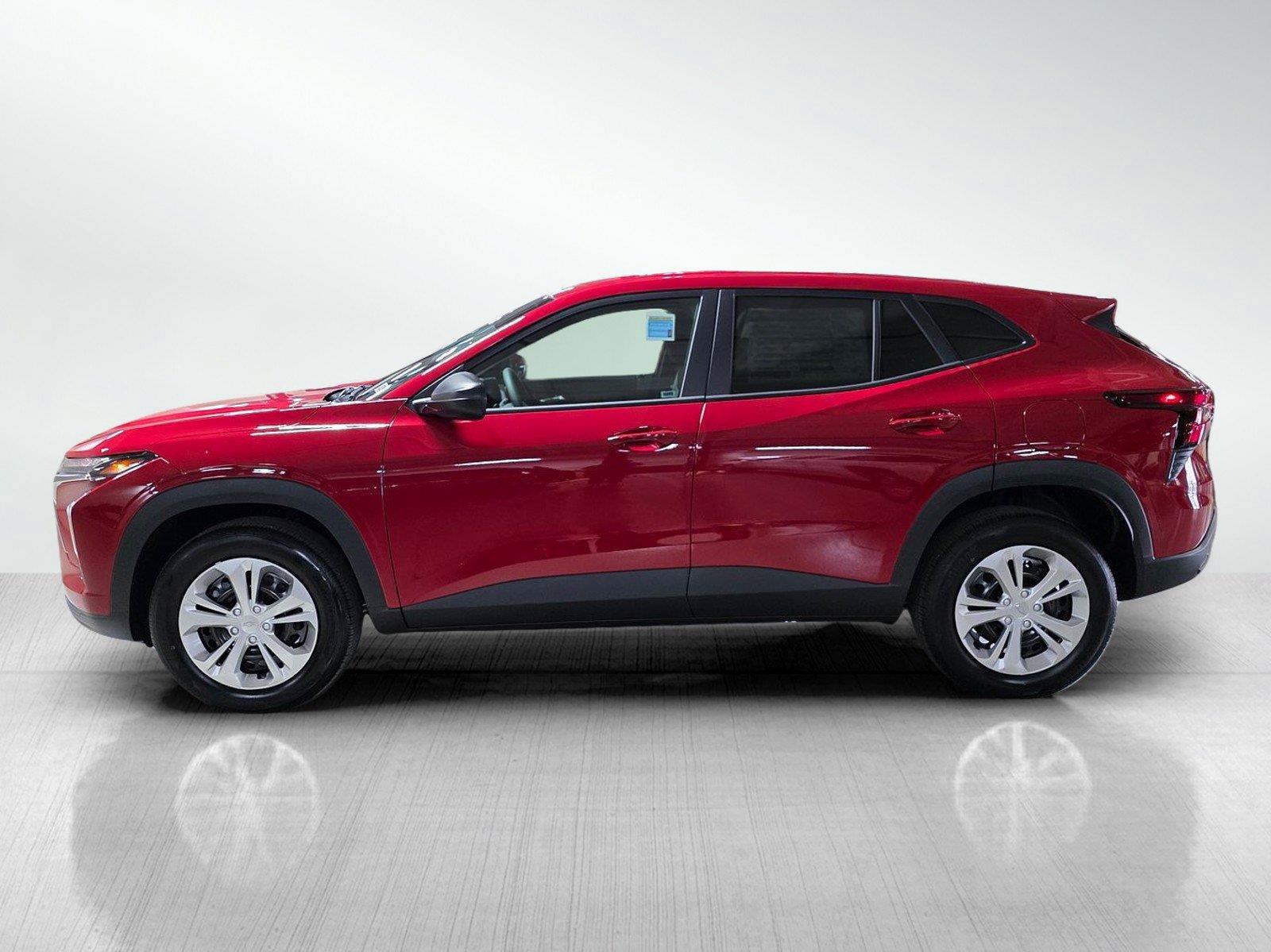 New 2026 Chevrolet Trax LS w/ Driver Confidence Package FWD image 4