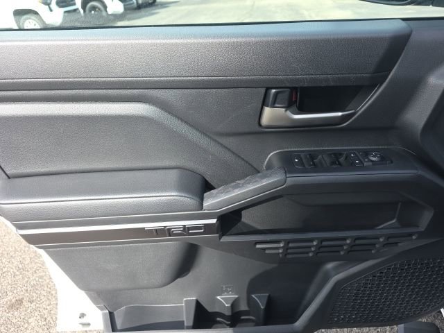 Certified 2024 Toyota Tacoma TRD Off-Road image 15