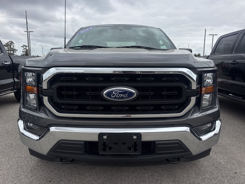 Used 2023 Ford F150 XLT AWD/4WD image 2