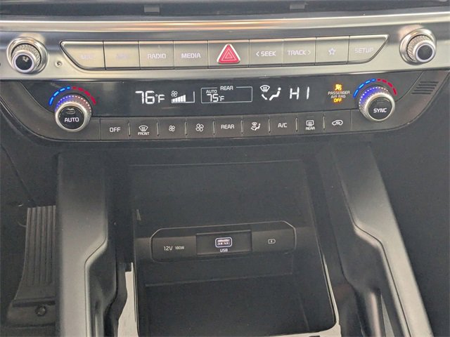 Used 2022 Kia Telluride LX image 19