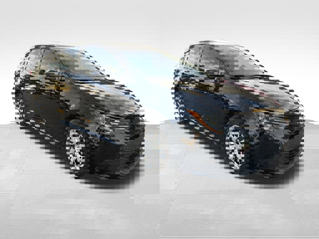 Used 2024 Toyota Corolla LE image 6