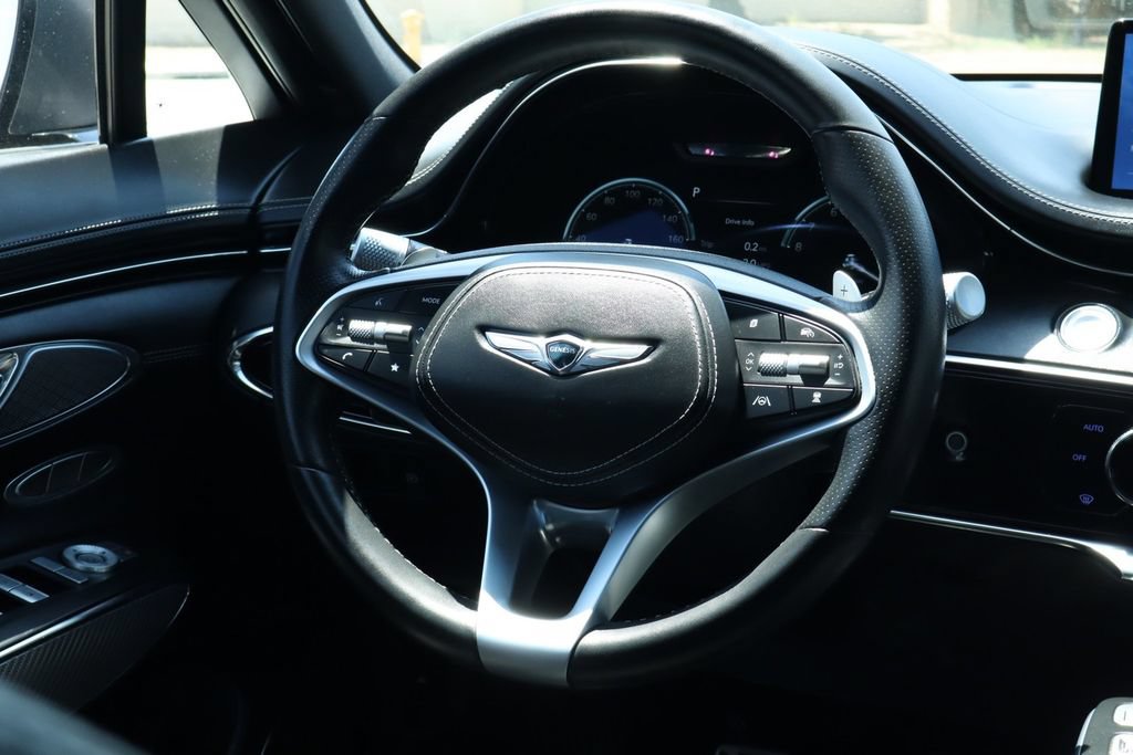 Used 2023 Genesis GV70 2.5T w/ Sport Prestige Package AWD/4WD image 27