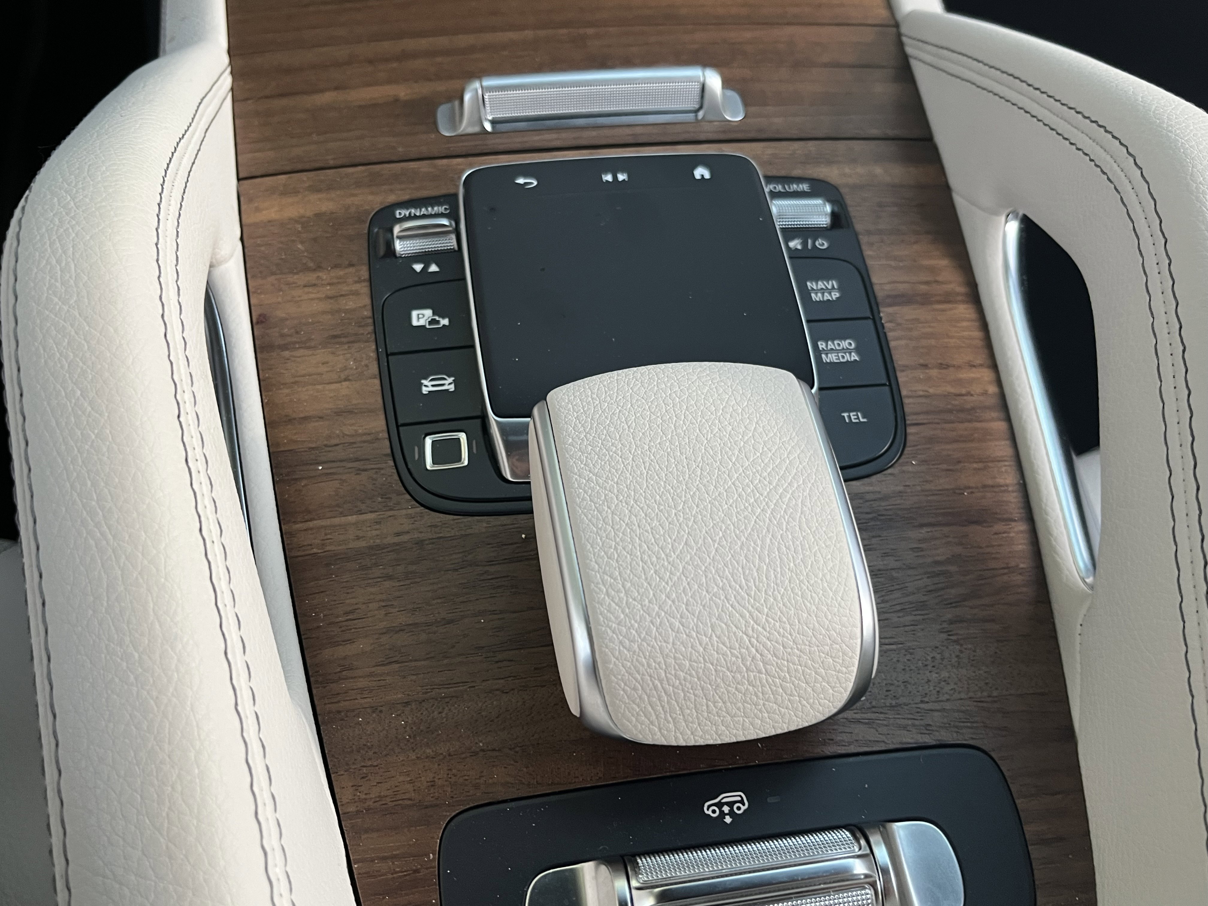 New 2026 Mercedes-Benz GLE 580 4MATIC image 27