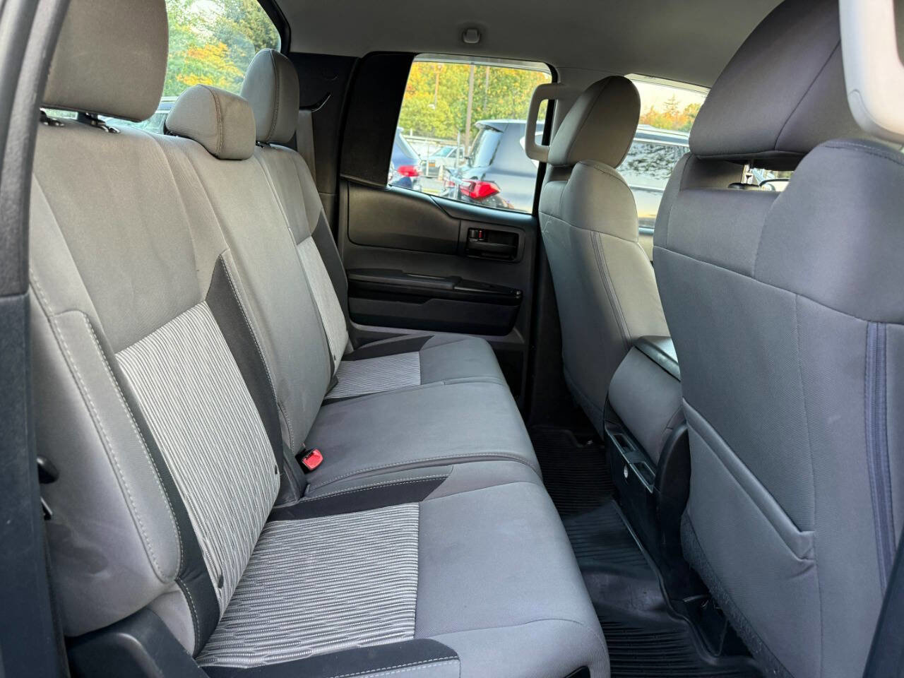 Used 2015 Toyota Tundra SR image 26