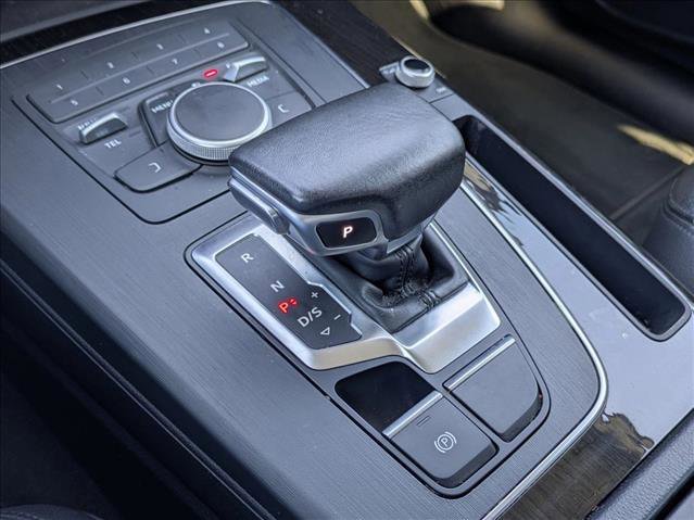 Used 2019 Audi Q5 2.0T Premium w/ Convenience Package image 12