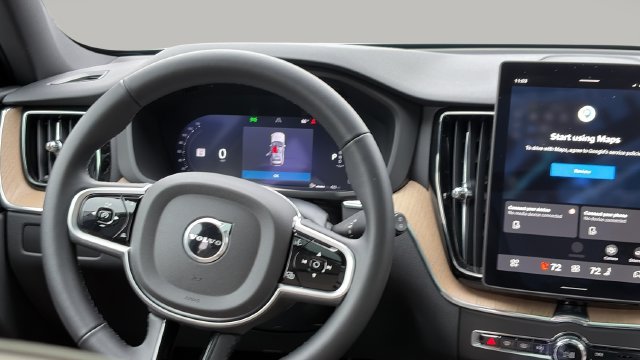 Certified 2026 Volvo XC60 B5 Plus AWD/4WD image 17