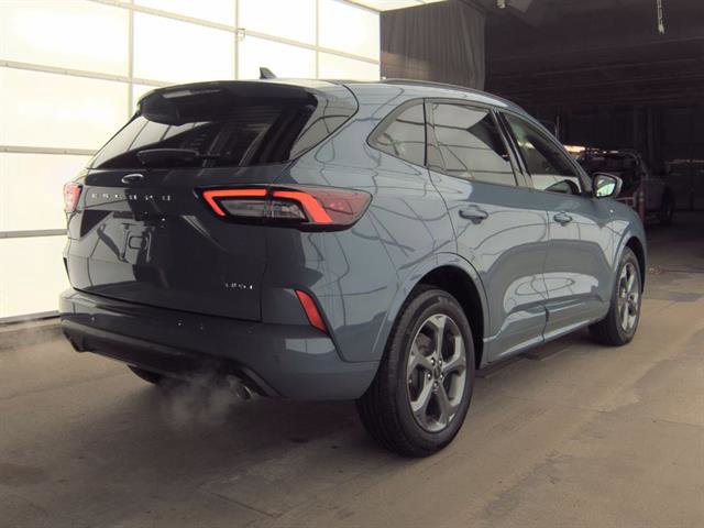 Certified 2024 Ford Escape ST-Line Select w/ Tech Pack #2 AWD/4WD image 5