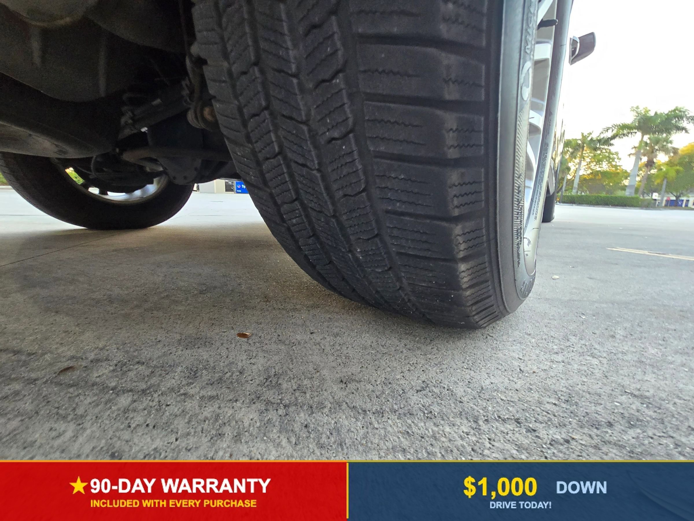 Used 2017 GMC Yukon XL SLT image 22