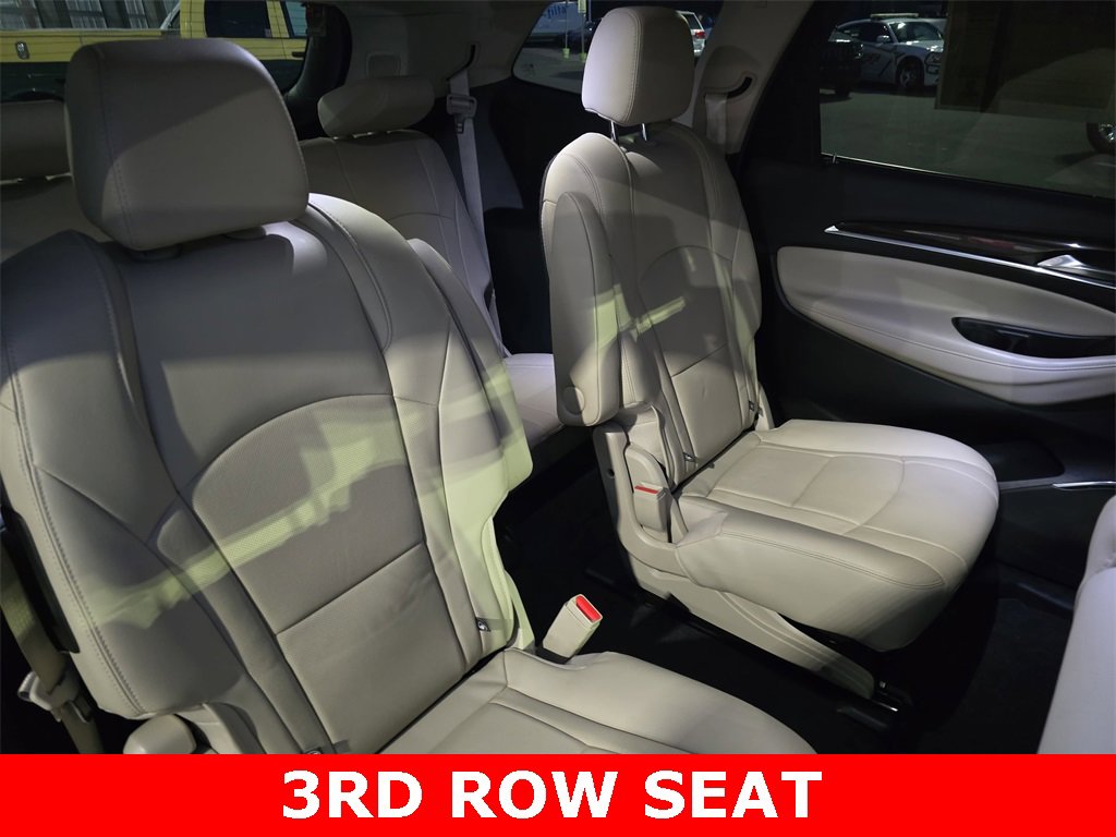 Used 2020 Buick Enclave Essence w/ Sport Touring Edition image 11