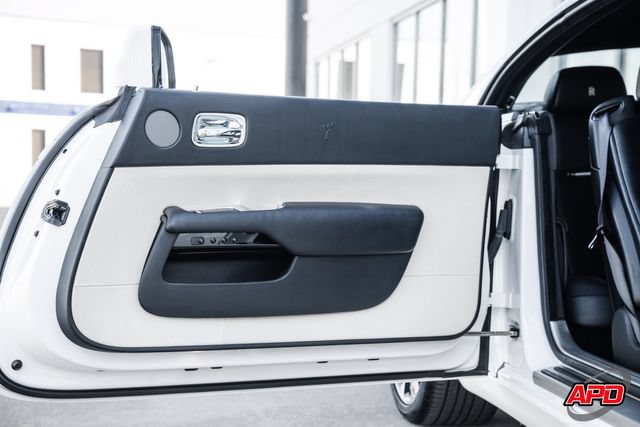 Used 2019 Rolls-Royce Wraith RWD image 83