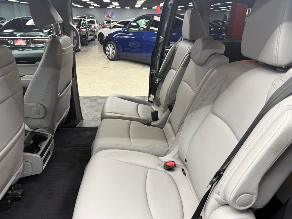 Used 2018 Honda Odyssey Elite image 38