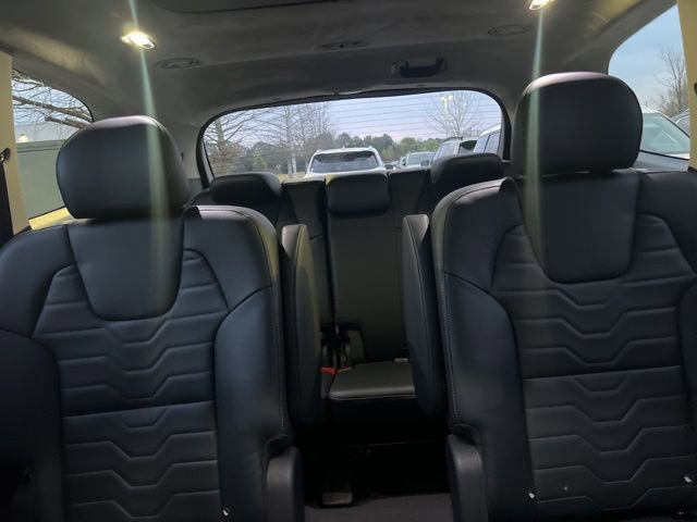 Used 2022 Kia Telluride SX w/ SX Prestige Package image 16