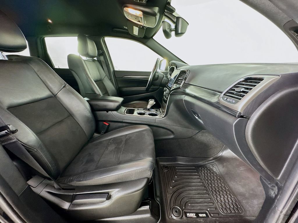 Used 2022 Jeep Grand Cherokee Laredo X image 36