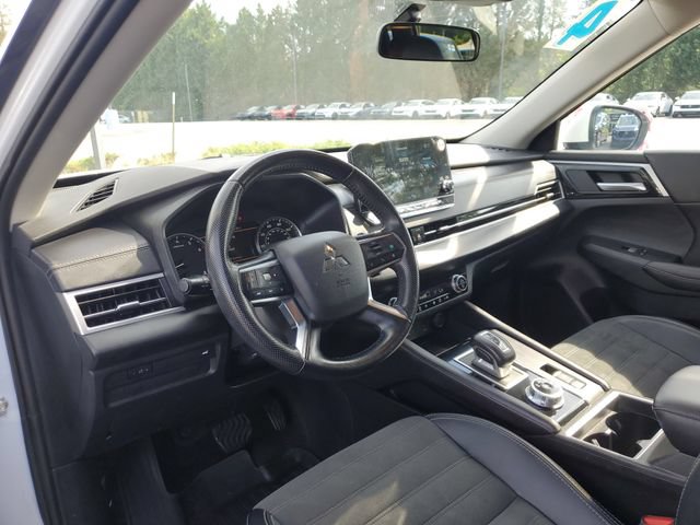 Used 2024 Mitsubishi Outlander SE FWD image 18
