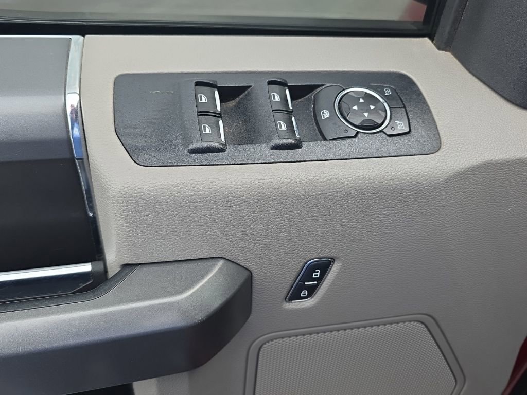 Used 2017 Ford F150 XLT w/ Equipment Group 302A Luxury AWD/4WD image 17