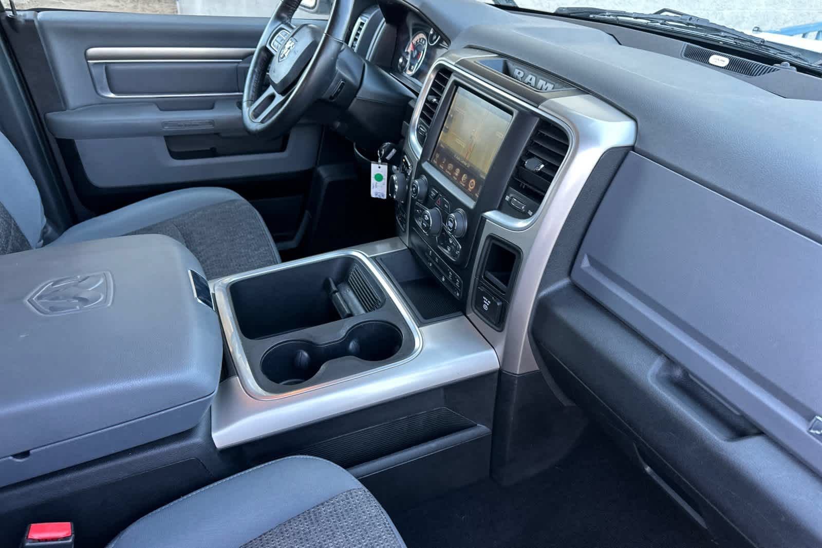Used 2017 RAM 1500 Big Horn AWD/4WD image 15