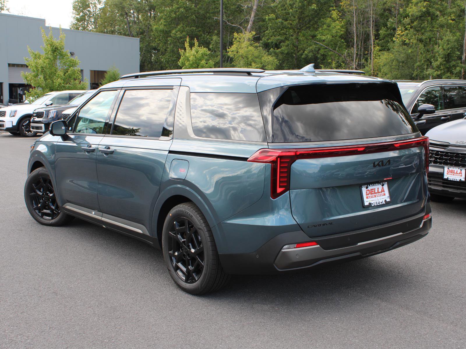 New 2026 Kia Carnival SX Prestige image 7