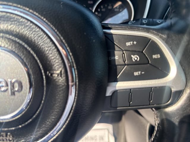 Used 2019 Jeep Compass Limited AWD/4WD image 19