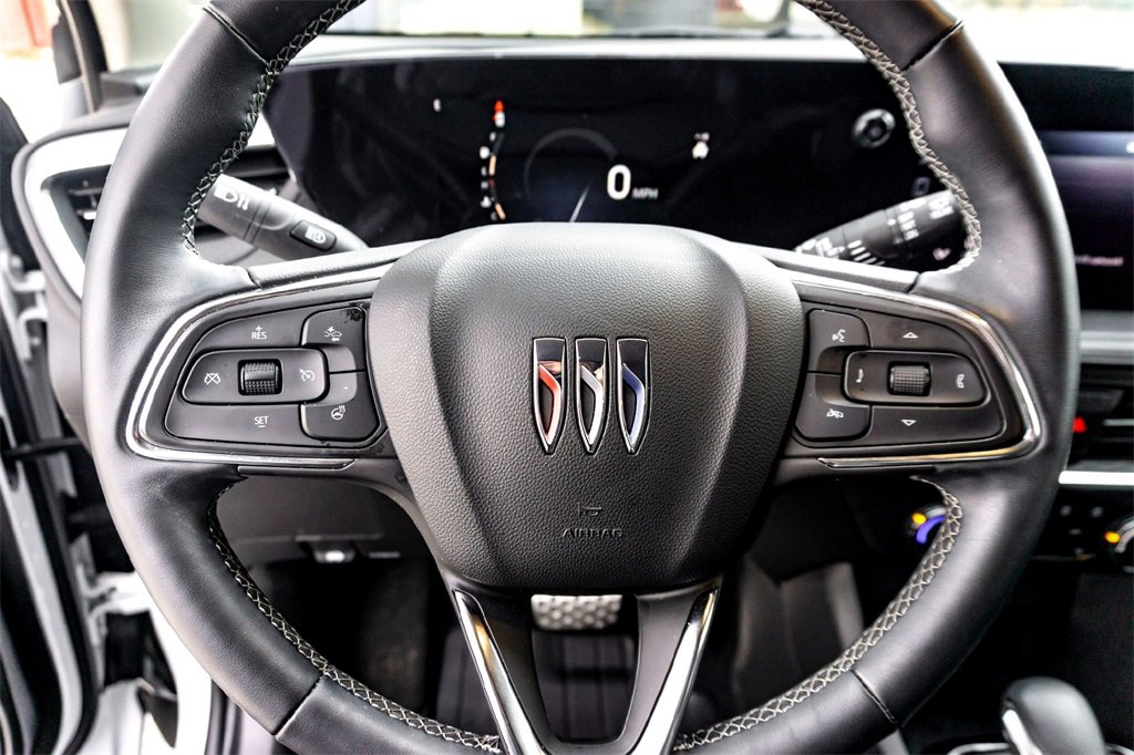 Used 2025 Buick Encore GX Preferred w/ Comfort Package image 17