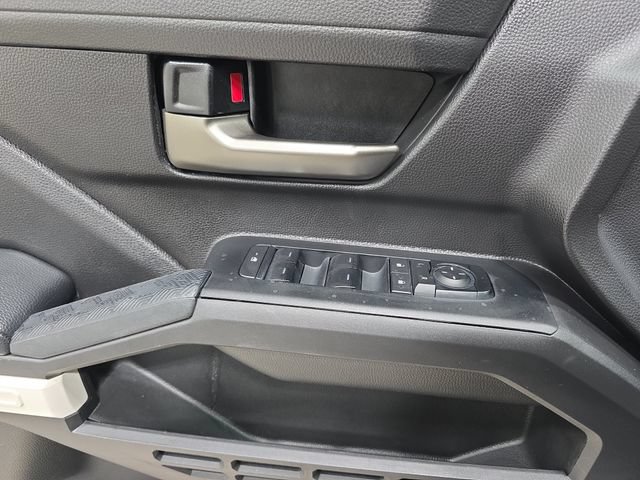 Certified 2024 Toyota Tacoma TRD Off-Road AWD/4WD image 25