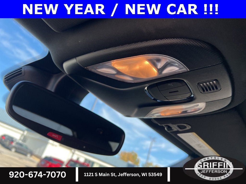 Used 2024 Jeep Compass Limited image 24