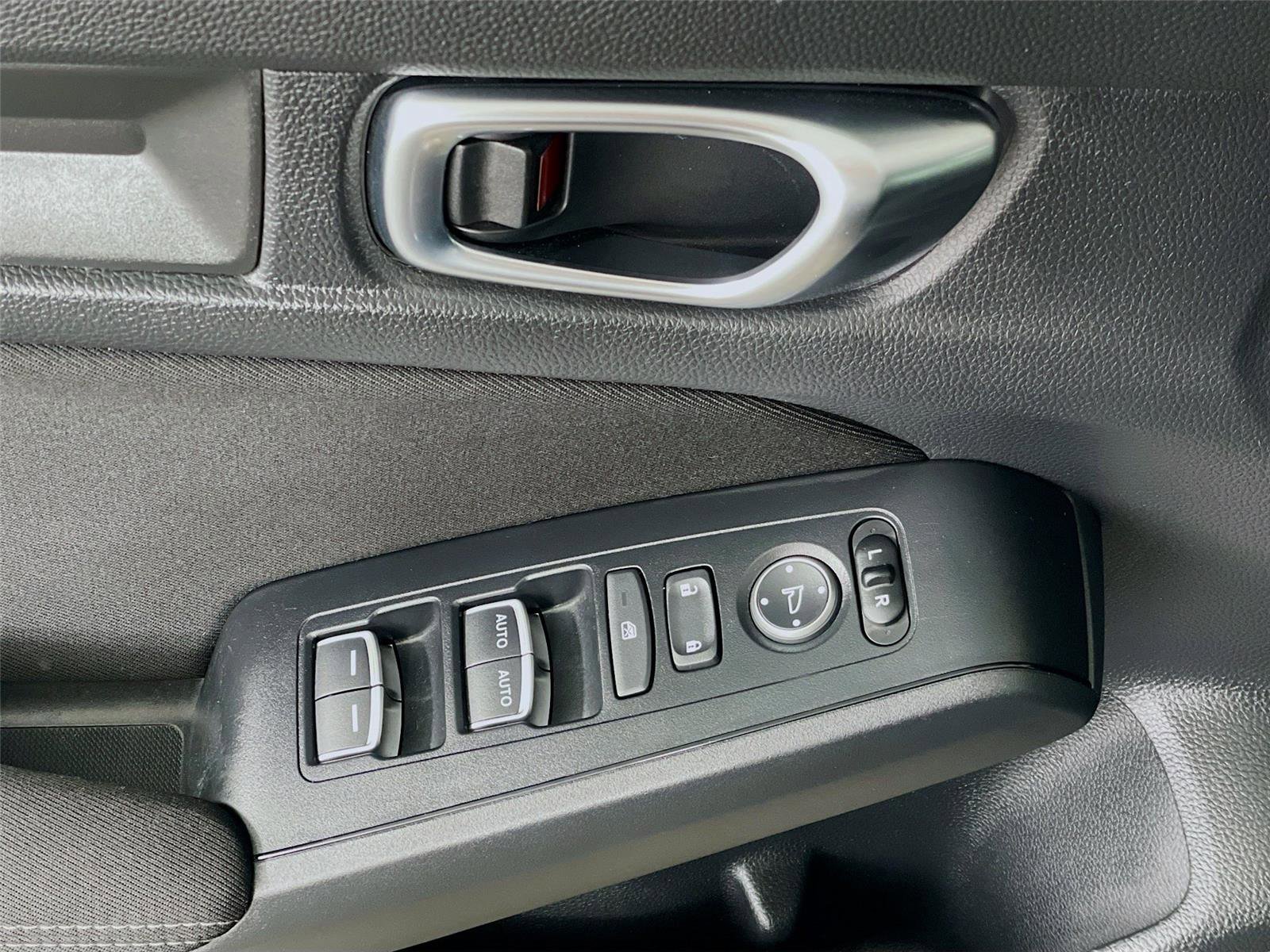 Used 2024 Honda Civic Sport image 19