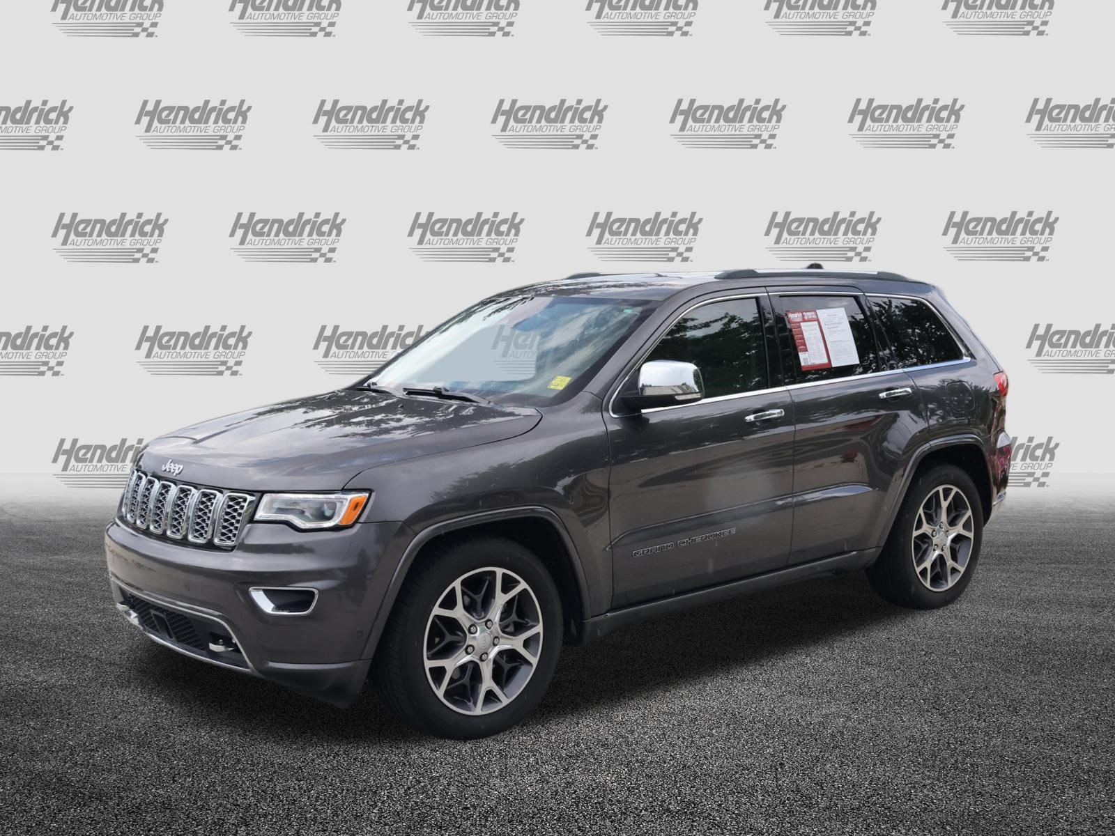 Used 2019 Jeep Grand Cherokee Overland AWD/4WD image 5