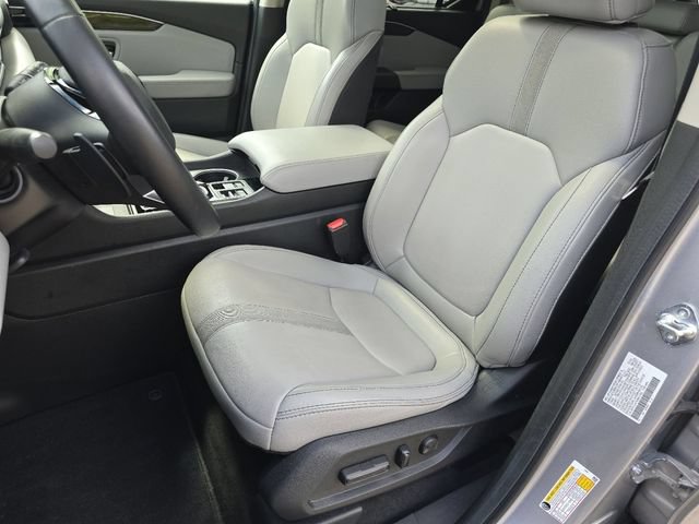 Used 2025 Honda Pilot Touring image 27